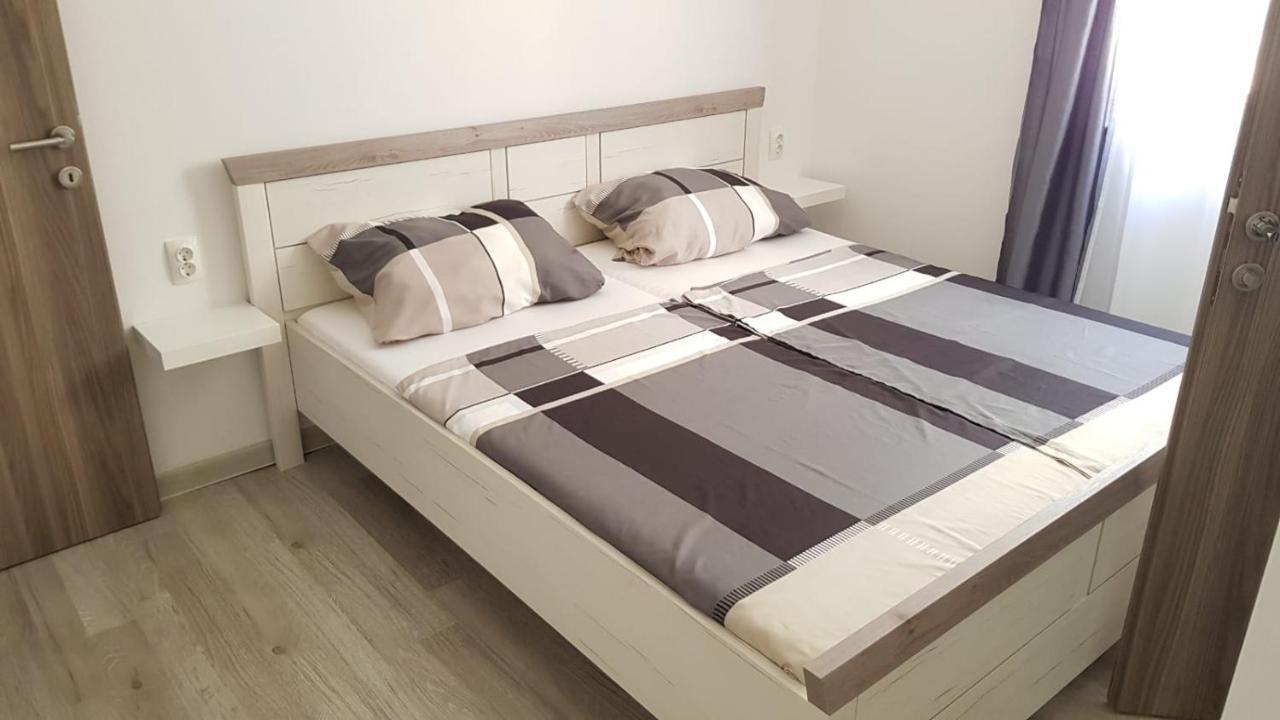 Apartman Luma Baška Voda Dış mekan fotoğraf